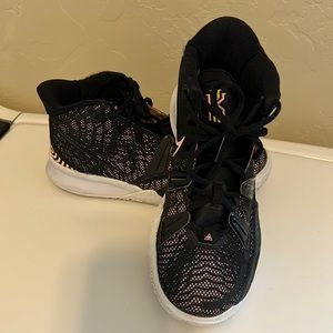 NIKE Youth Kyrie 7 GS ‘Ripple Effect’